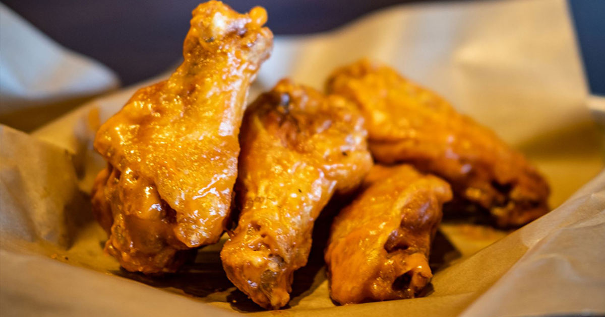 National Wing Day Deals! The Freebie Guy®