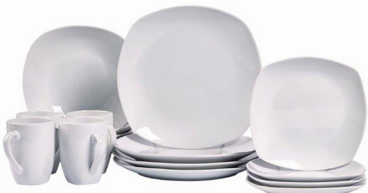 JCPenney Tabletops Unlimited 16 Piece Dinnerware Set 14.99 The