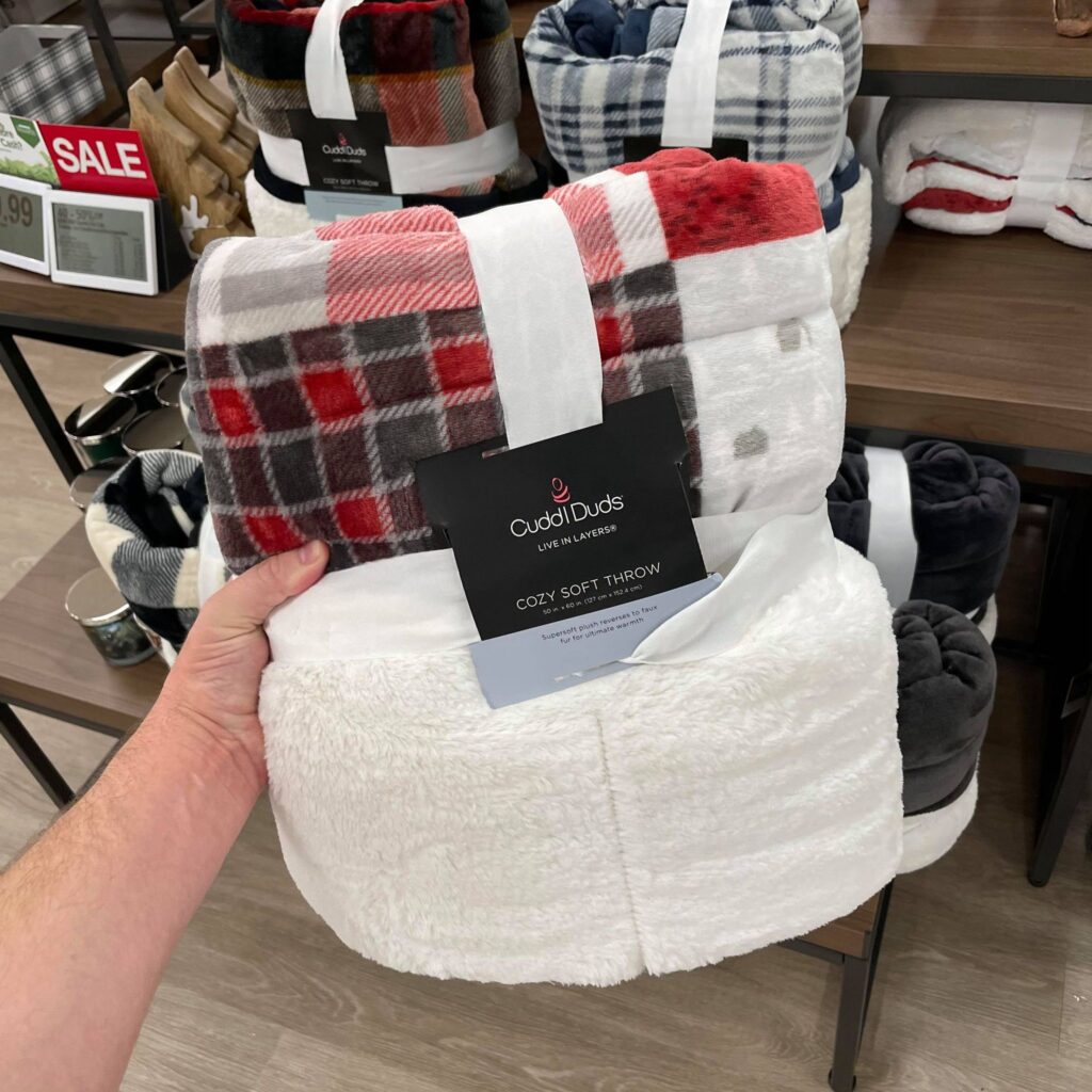 Cozy Soft Sherpa Cuddl Duds Throws