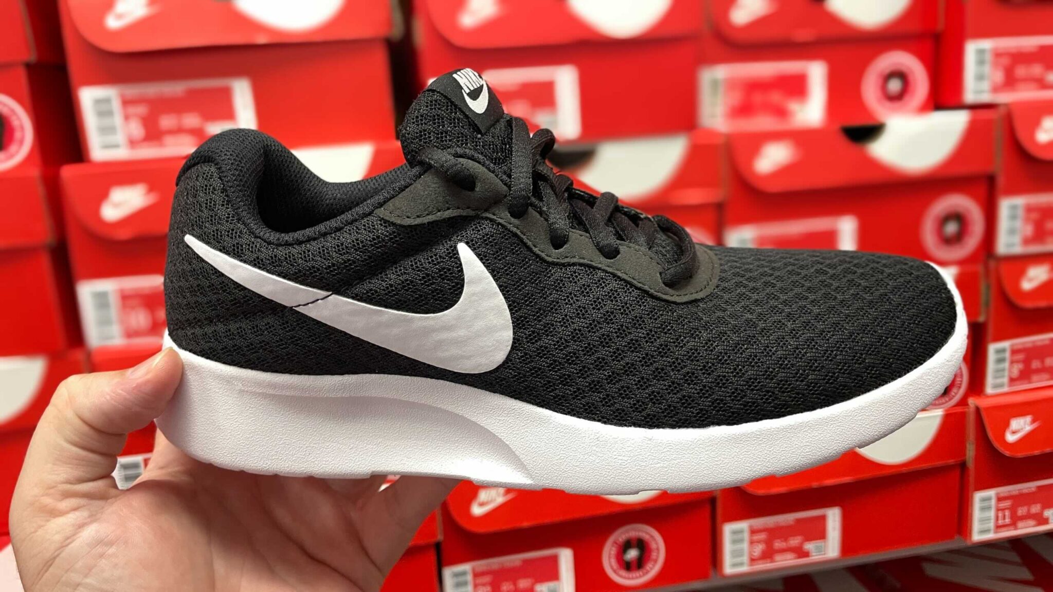 rack room shoes nike mens