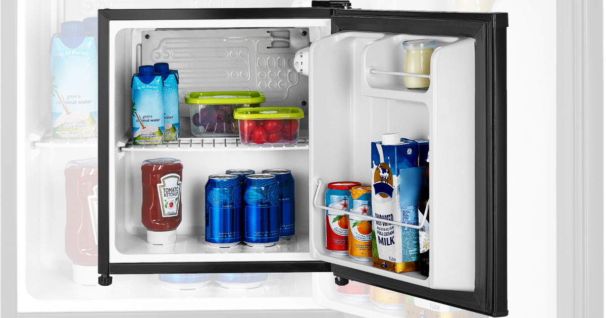 BEST BUY INSIGNIA MINI FRIDGE ONLY 89.99 SHIPPED The Freebie Guy®