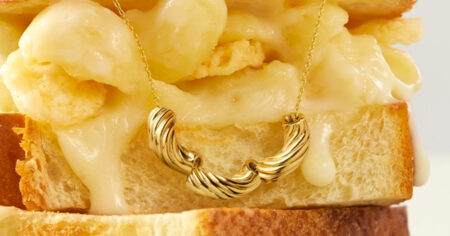 panera mac necklace
