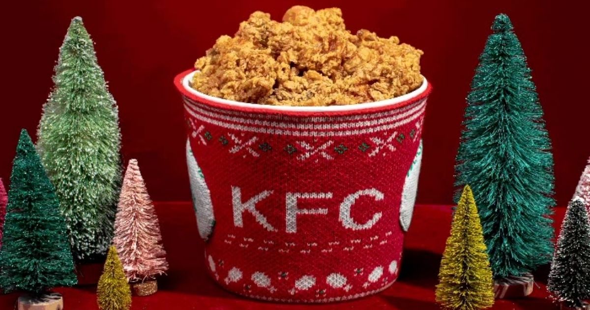 Free KFC Finger Lickin’ Chicken Mitten Bucket Hugger with Purchase! The Freebie Guy® ️️️
