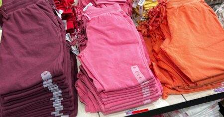 Old Navy Joggers scaled