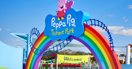 peppa pig theme park