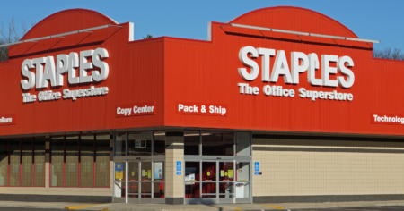 Staples Store
