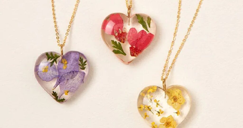 flower necklase flower necklase