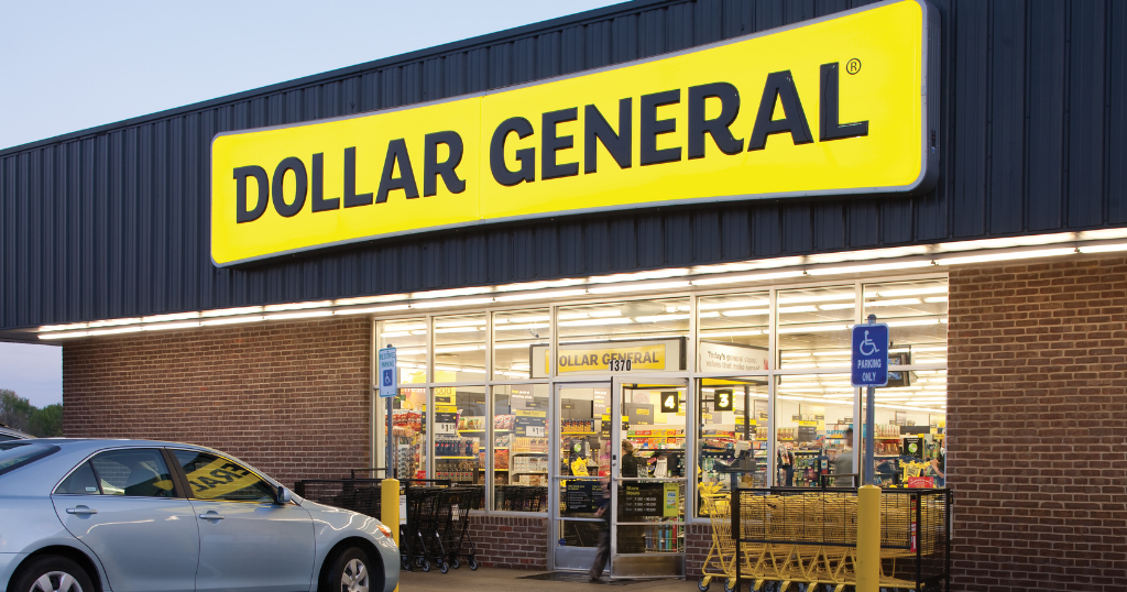 Dollar General Store Exterior