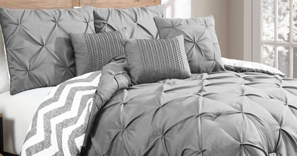 Zulily 7Piece Comforter Sets Only 35.99 (Reg. 100+) The Freebie