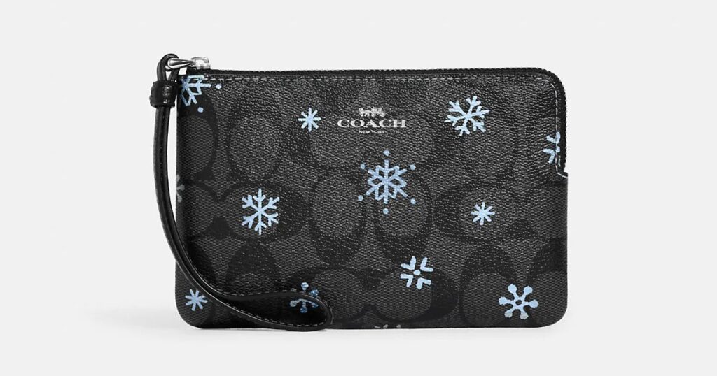 coach wristlet snow