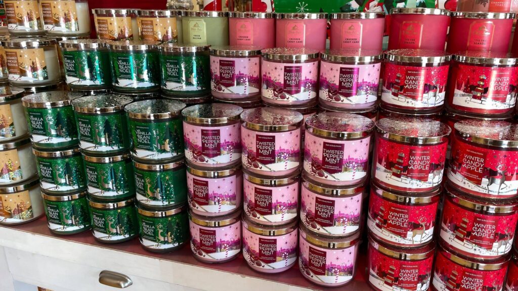 Buy 1 Get 1 Free ALL Bath & Body Works Candles The Freebie Guy® ️️️