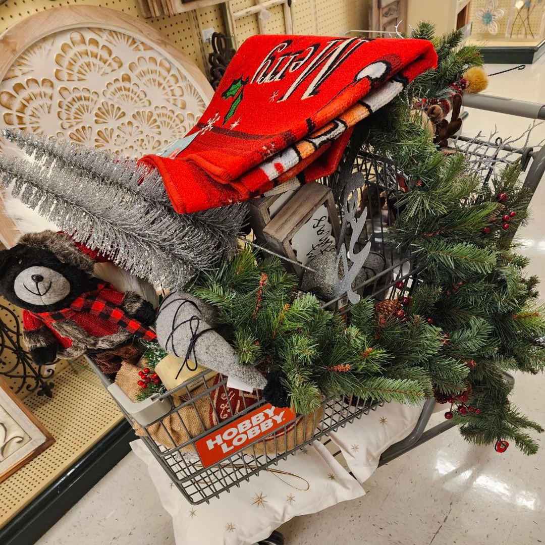 Hobby Lobby Clearance - 90% Off Holiday Decor - The Freebie Guy®