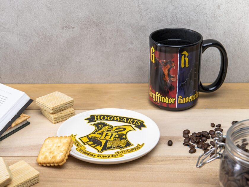 Zak Designs Harry Potter Ceramic Color Changing Mug Plate Set