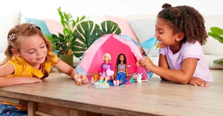 BARBIE CAMPING