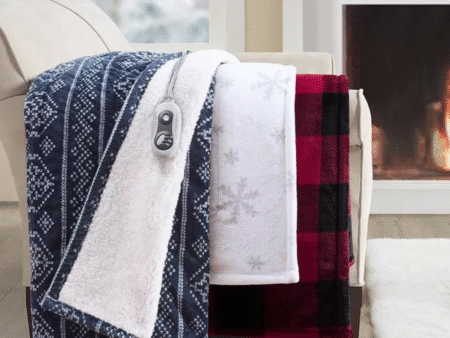 cuddl duds heated throw