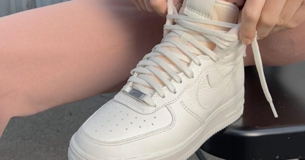 nikes for guys