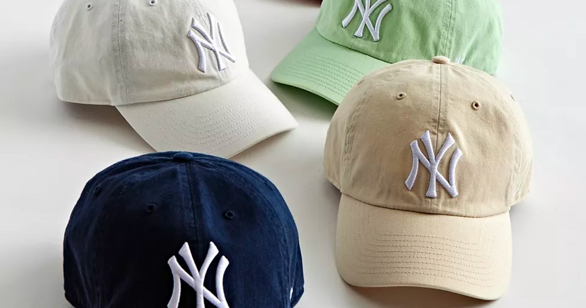 47 Uo Exclusive Mlb New York Yankees Cord Cleanup Baseball Hat in