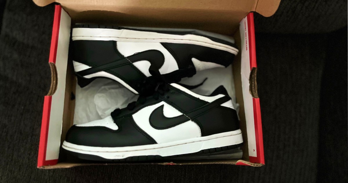nike dunk panda low