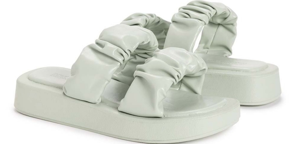 MUK LUKS Mint Scrunchie Club South Beach Slide Sandal