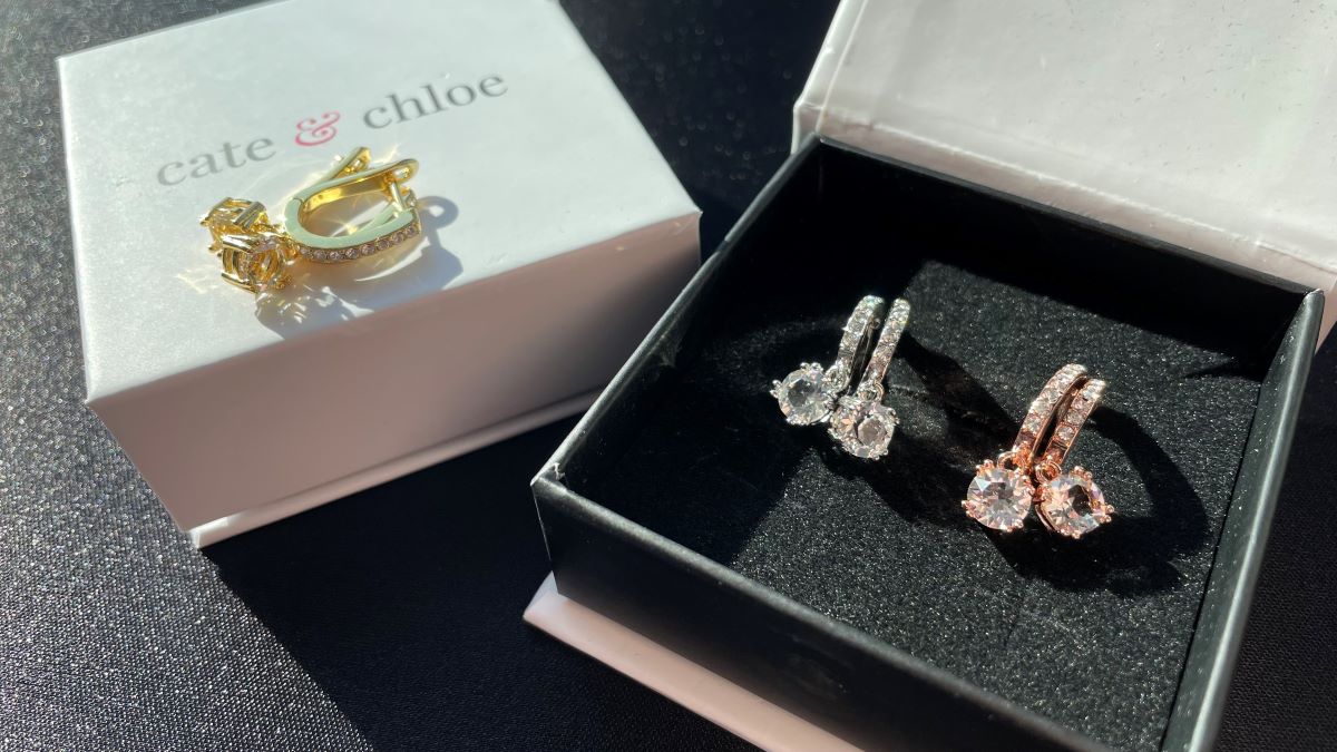 Cate and Chloe McKenzie