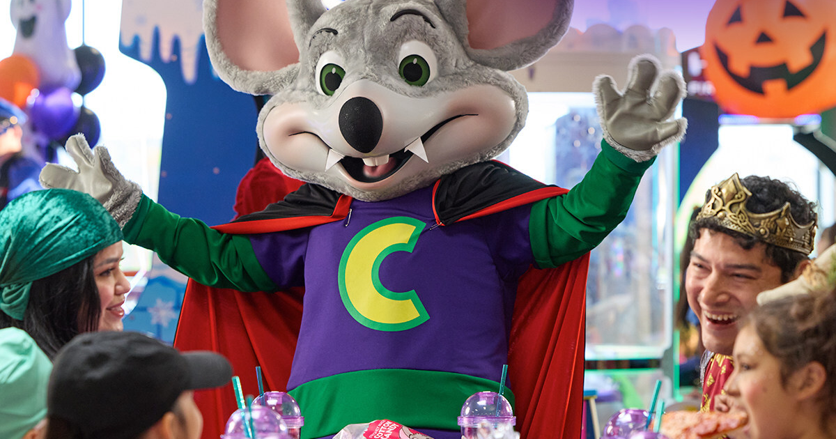 Chuck E Cheese Halloween Boo Tacular 2025