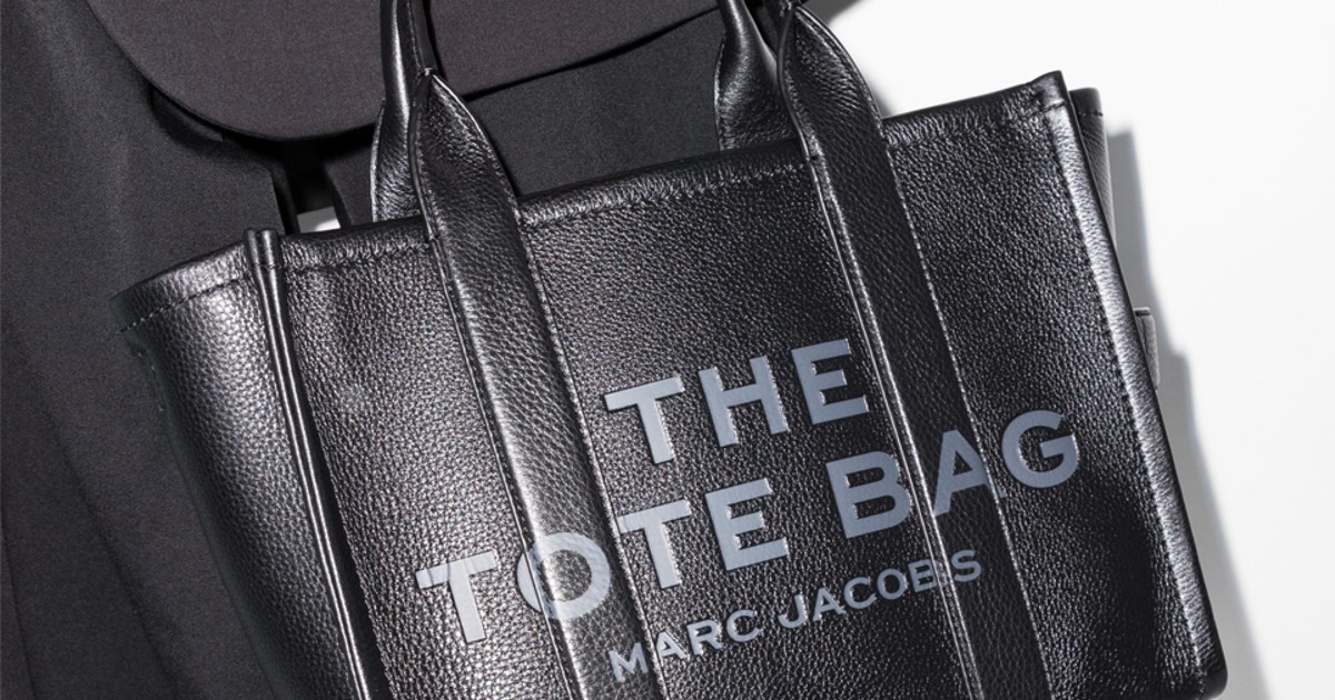 The popular Marc Jacobs Tote is now on sale for a limited-time with Walmart  