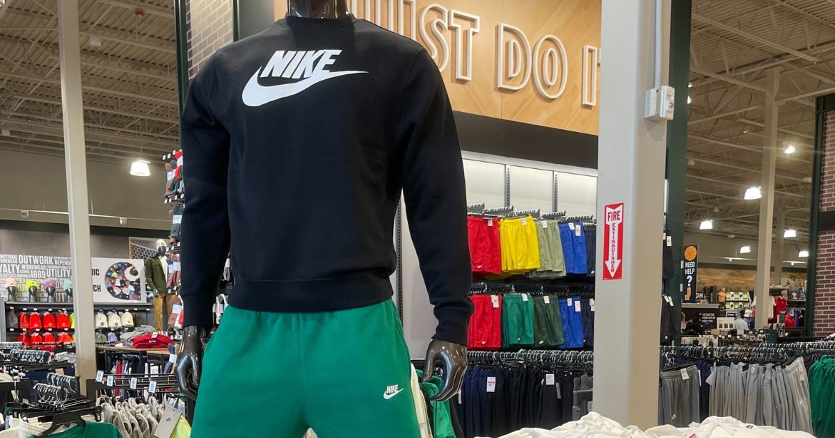 mens nike apparel on sale
