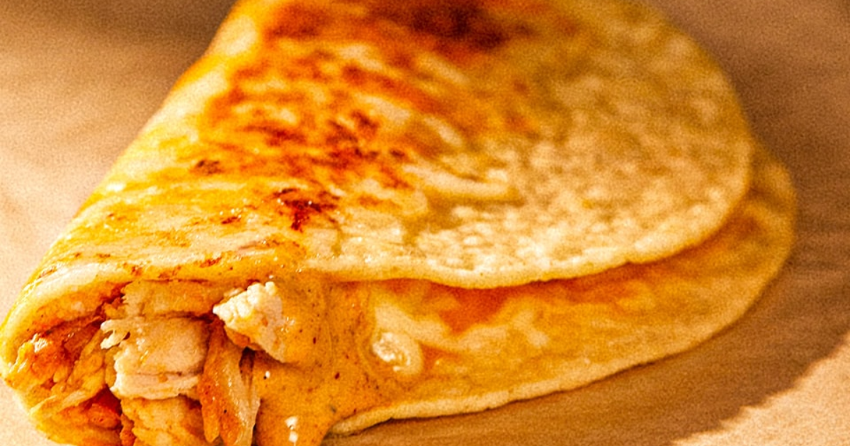 A Cantina Crispy Chicken Taco From Taco Bell