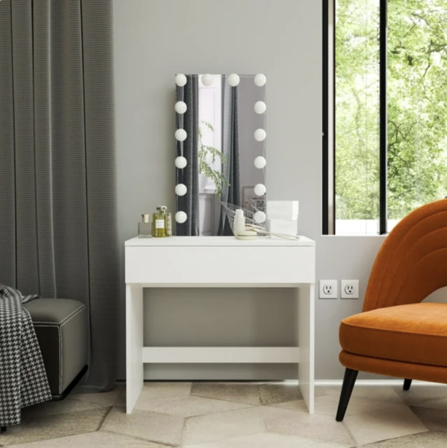 Screen Shot at AM Screen Shot at AM