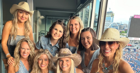 Pink Lily Sun Goes Down Giveaway