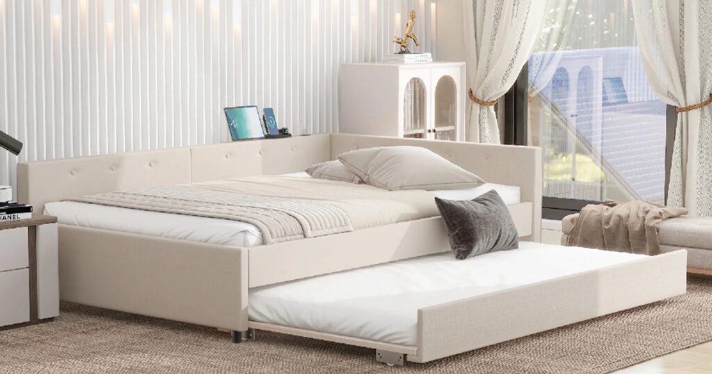 DAYBED