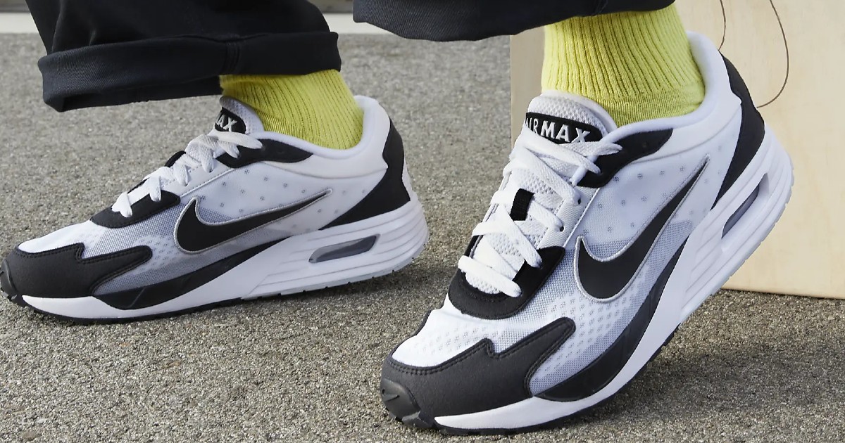 nike air max solo sneakers