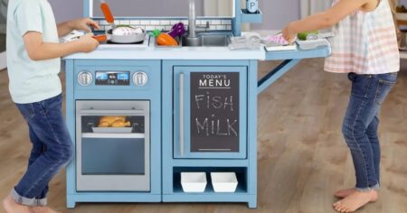 LITTLE TIKES KITCHEN