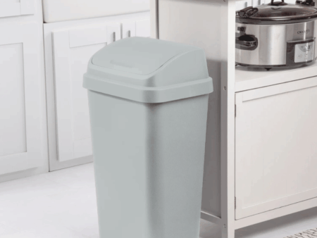Sterilite Trash can