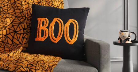 TARGET PILLOWS AND THROWS