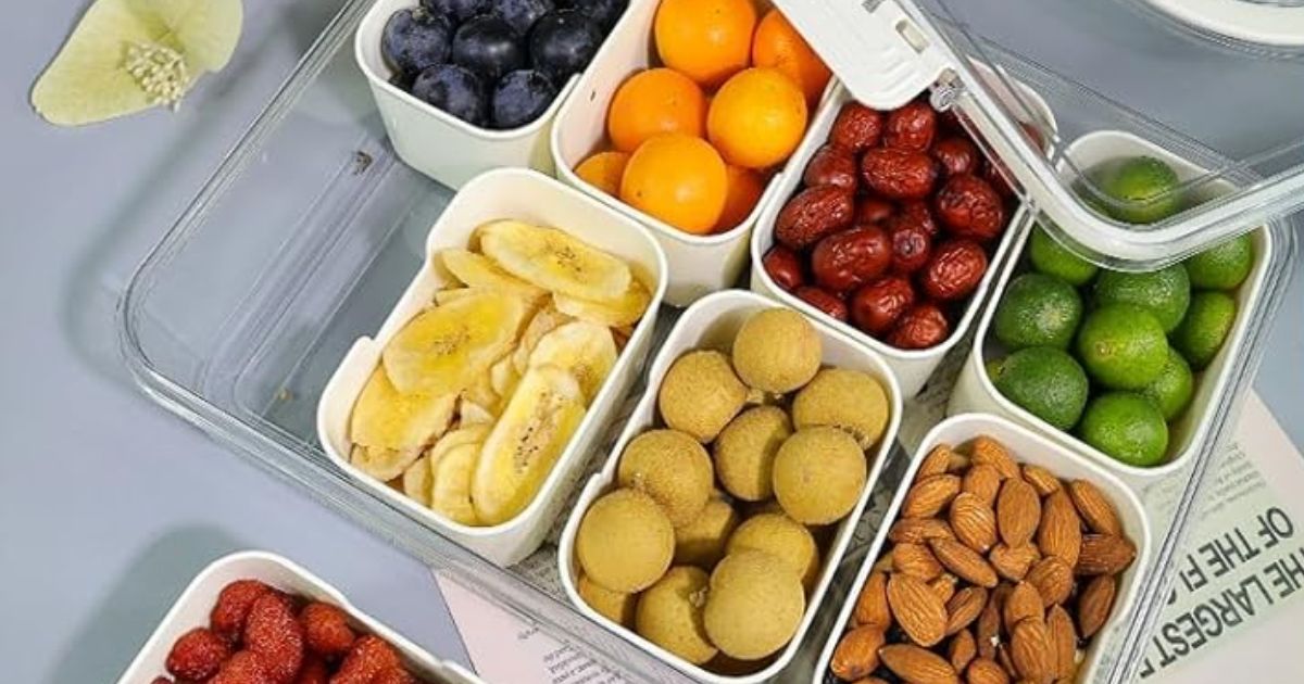 snackle box with food in it