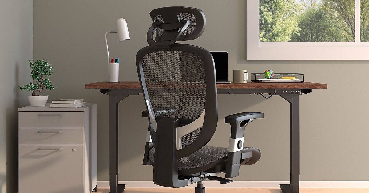 Staples Hyken Task Chair Only 99.99 Shipped (Reg. 300) Awesome