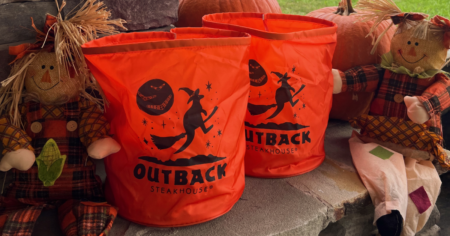 2 Free Outback Steakhouse Bloomin Boo Baskets