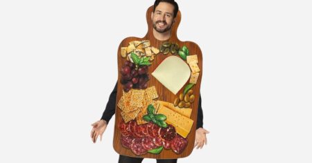 CHARCUTERIE BOARD COSTUME