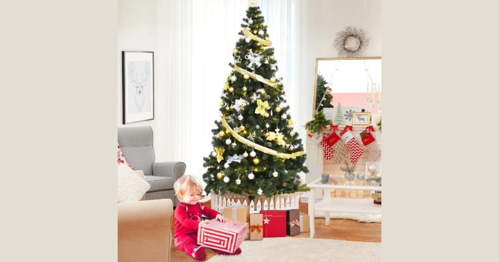 CHRISTMAS TREE CHRISTMAS TREE