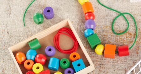 Melissa Doug Lacing Beads