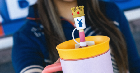 Dutch Bros Free Crown Straw Toppers On November 19th!