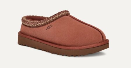 UGG Tasman