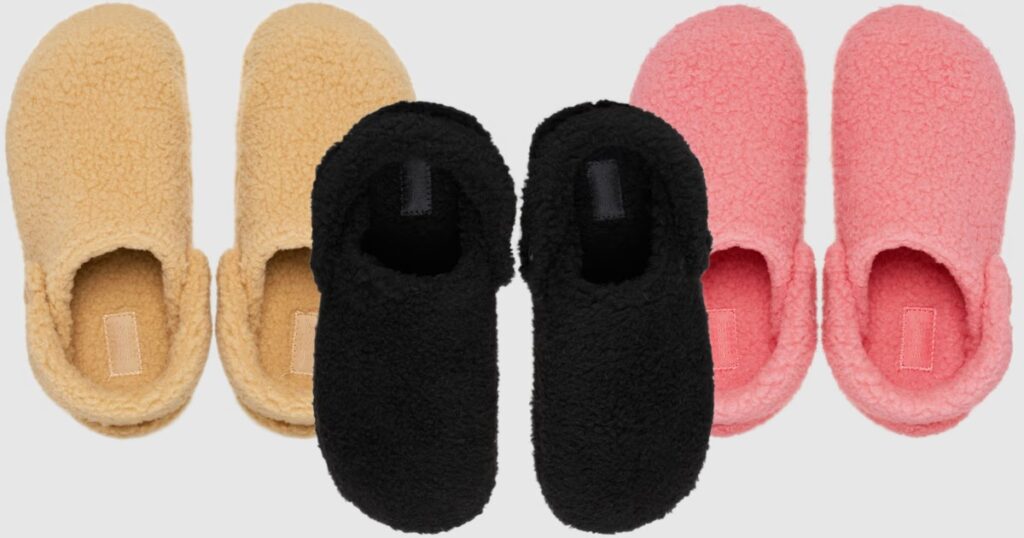 crocs cozy slippers