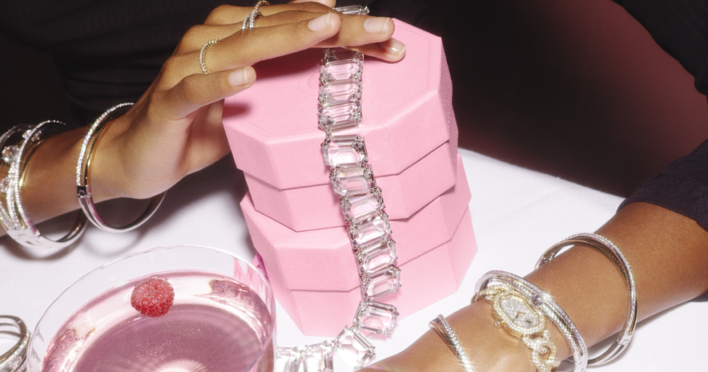 Swarovski Online Advent Calendar Instant Win Game Sweepstakes