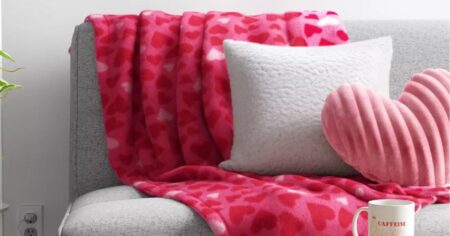 Valentine s Day Throw Blanket