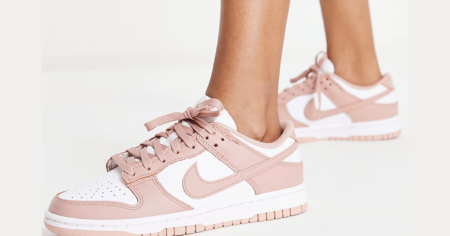 nike dunk light pink