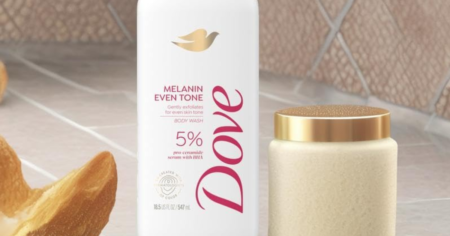 DOVE EXFOLIATING BODY WASH
