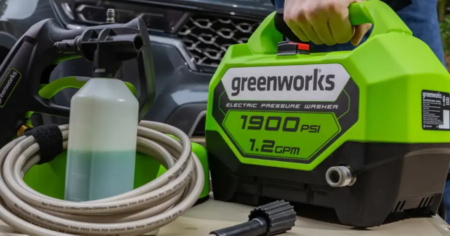 GREENWORKS PRESSURE WASHER
