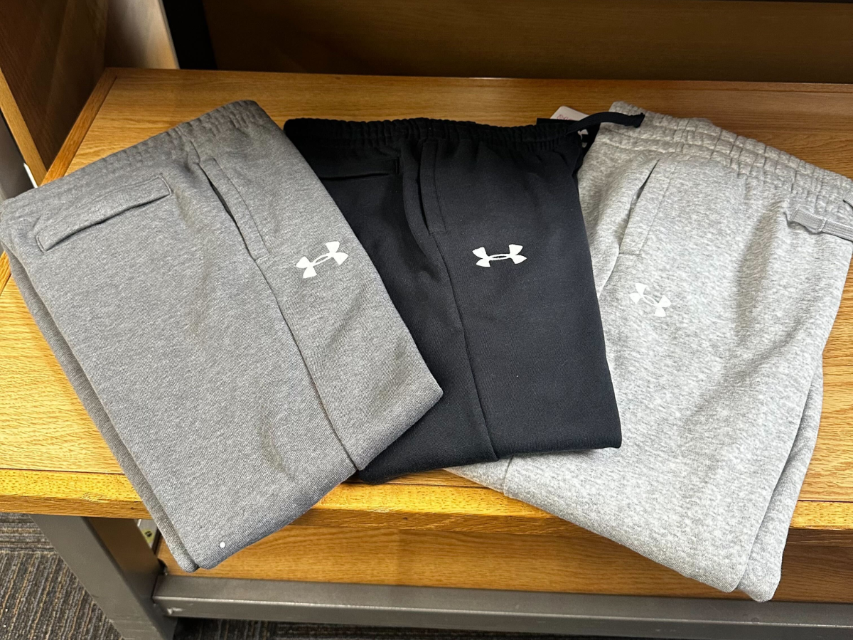 UA Joggers